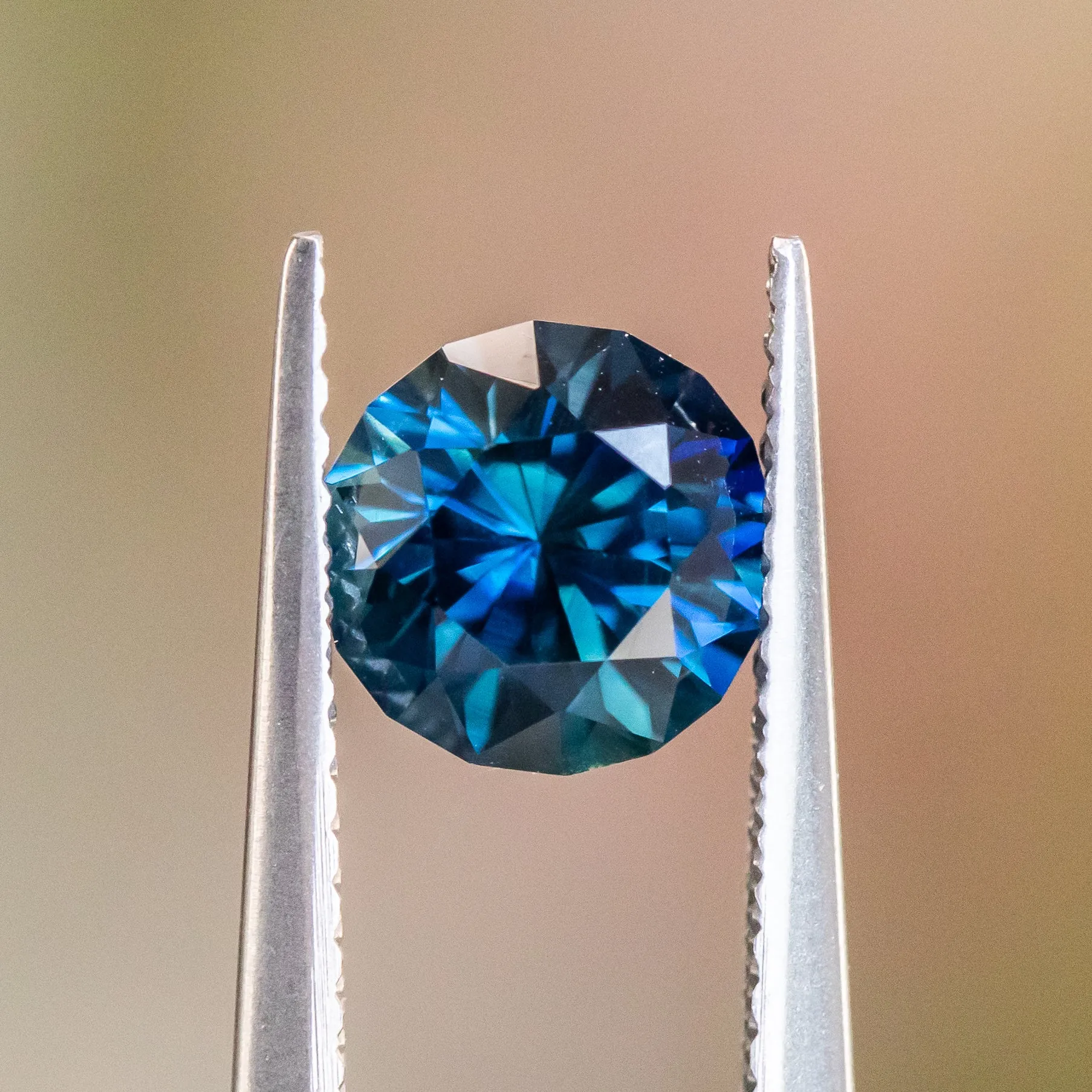 1.78CT ROUND GOMBE SAPPHIRE // Design Specialist Curated Build Your Own Dream Ring