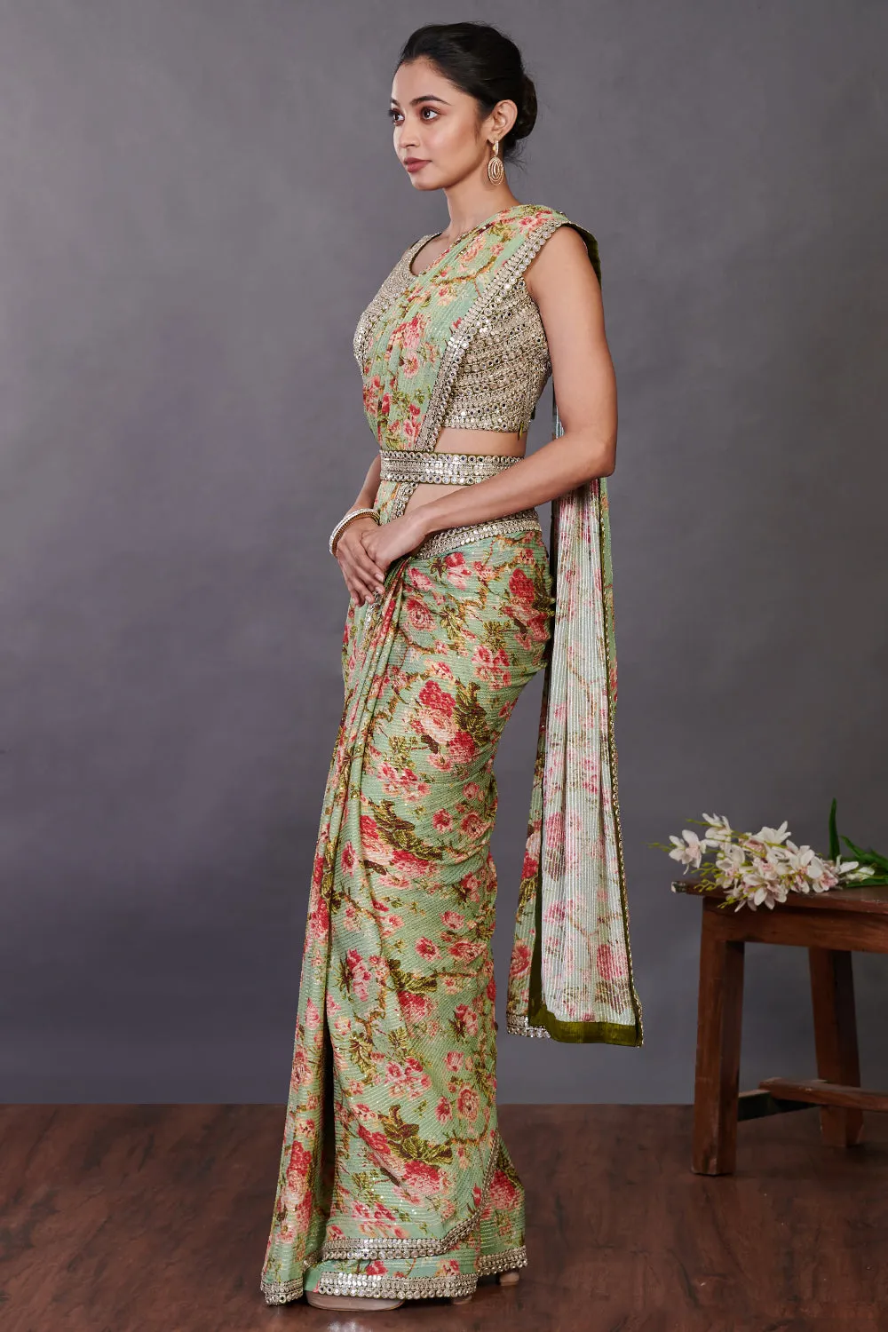 90Z998-RO Green Multicolor Floral Chikan Saree with Blouse