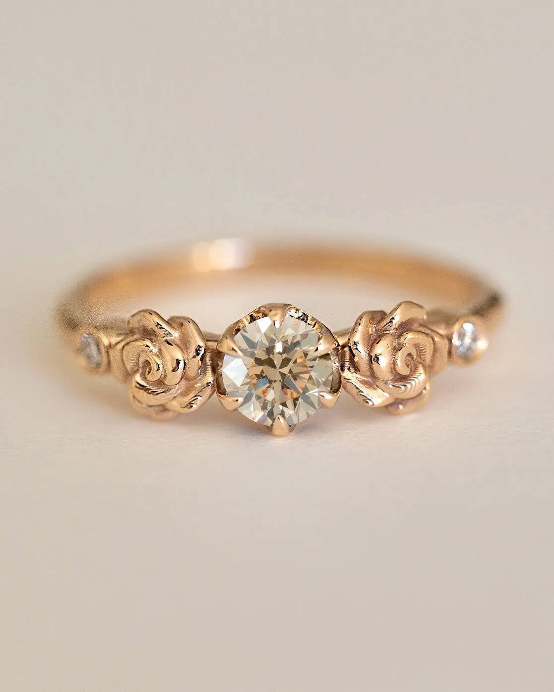 Artifact 09: Baby Flora Ring Moissanite Diamond