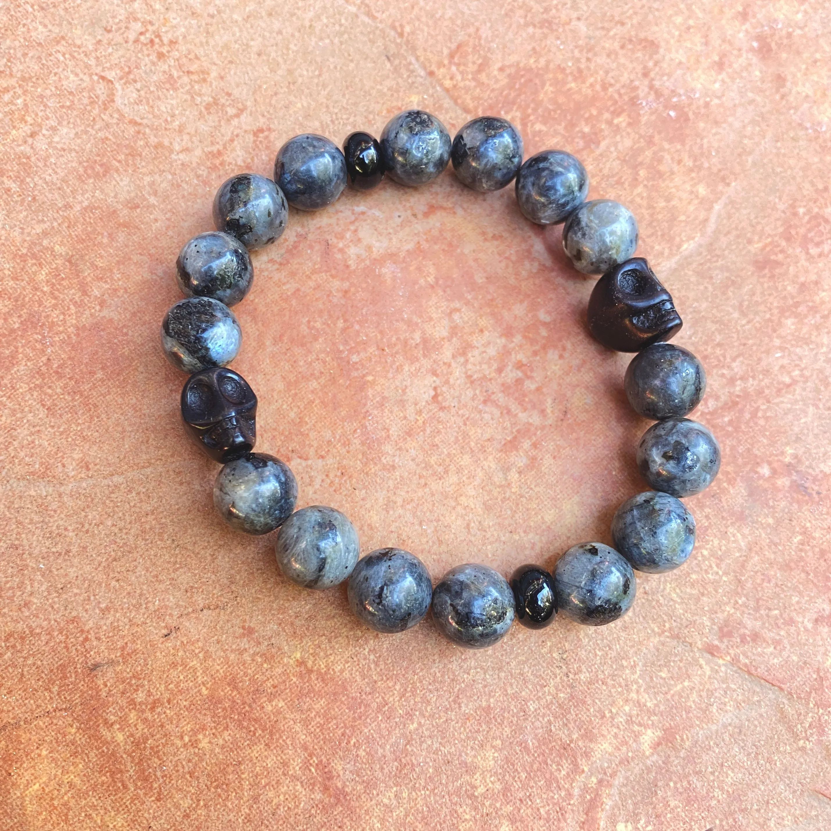 Black Labradorite, Onyx, and Howlite Skull Bracelet