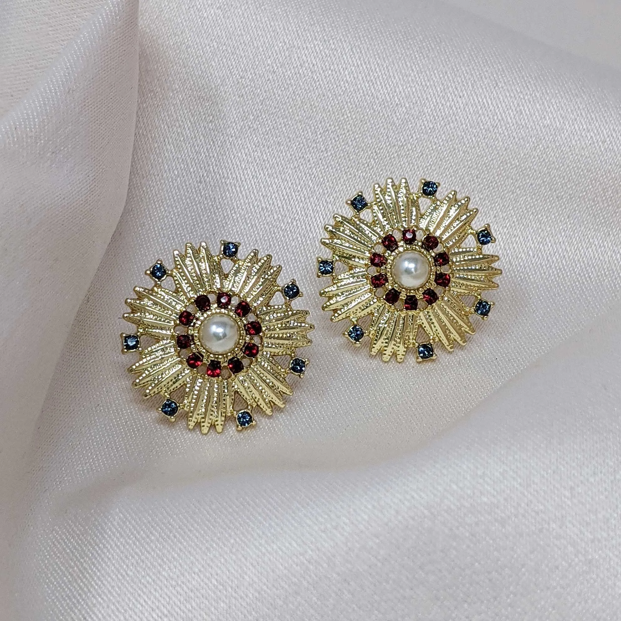 Cordelia Swarovski ®️ Crystal Starburst Earrings