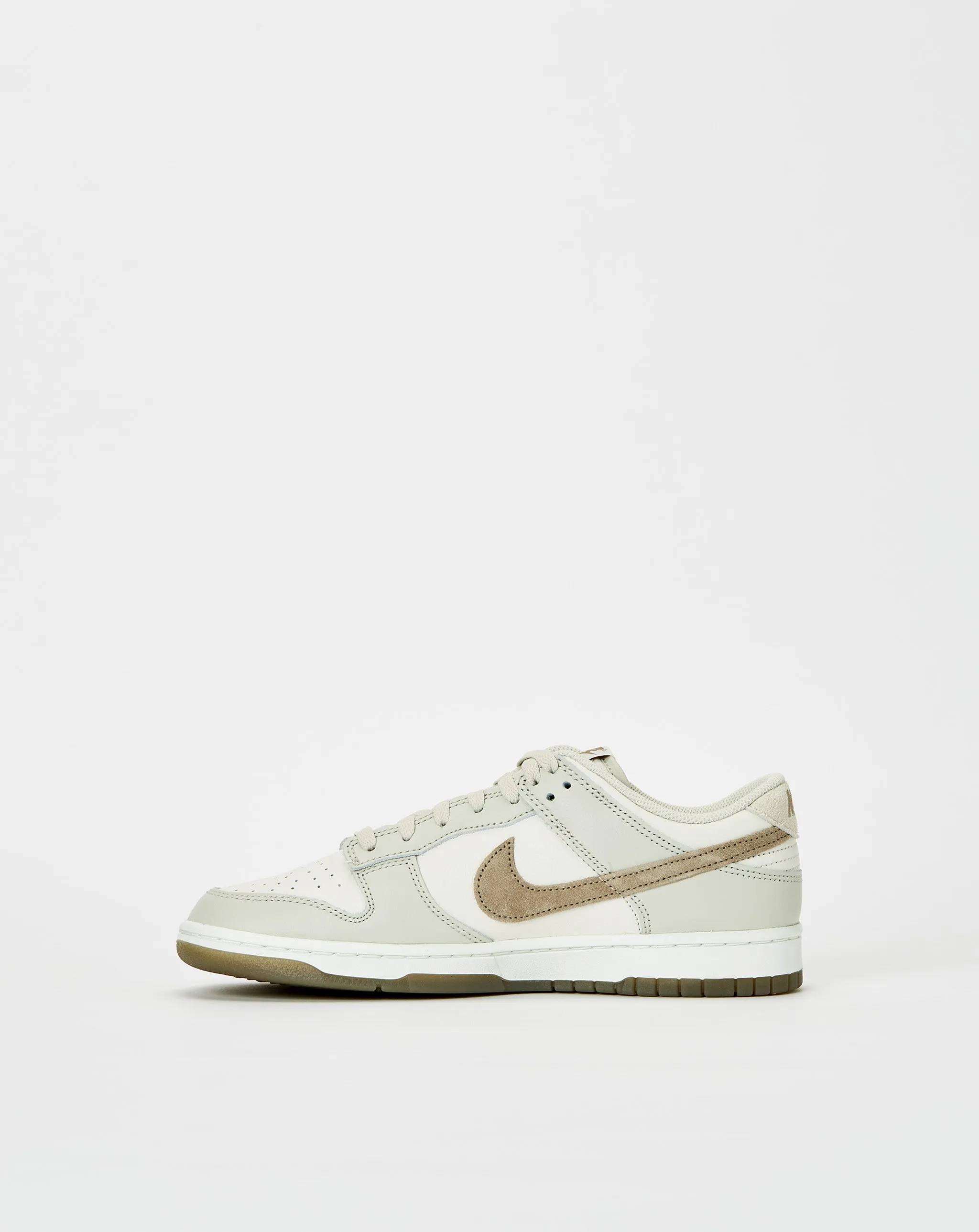 Dunk Low Retro Premium