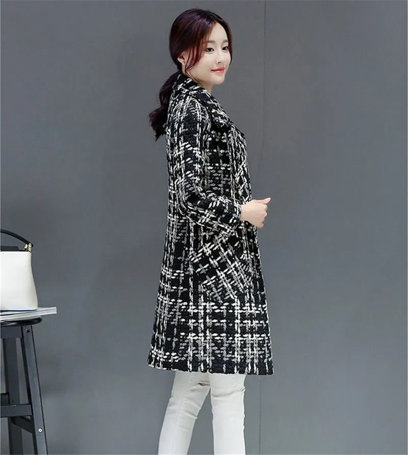 KENDRA Design Women's Fine Fashion Elegant Luxury Style Black & White Plaid Wool Coat Jacket