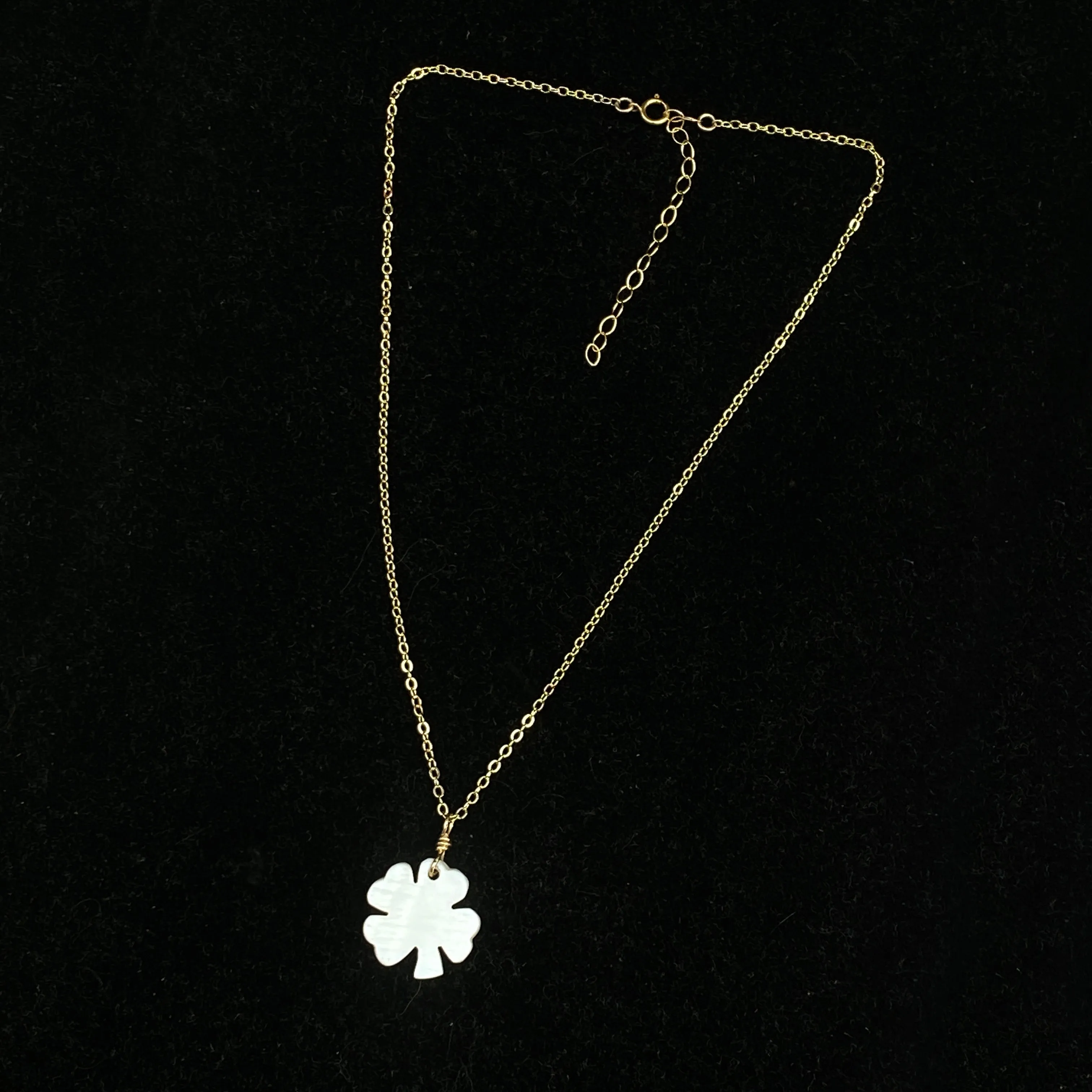 Mother of Pearl Clover Necklace