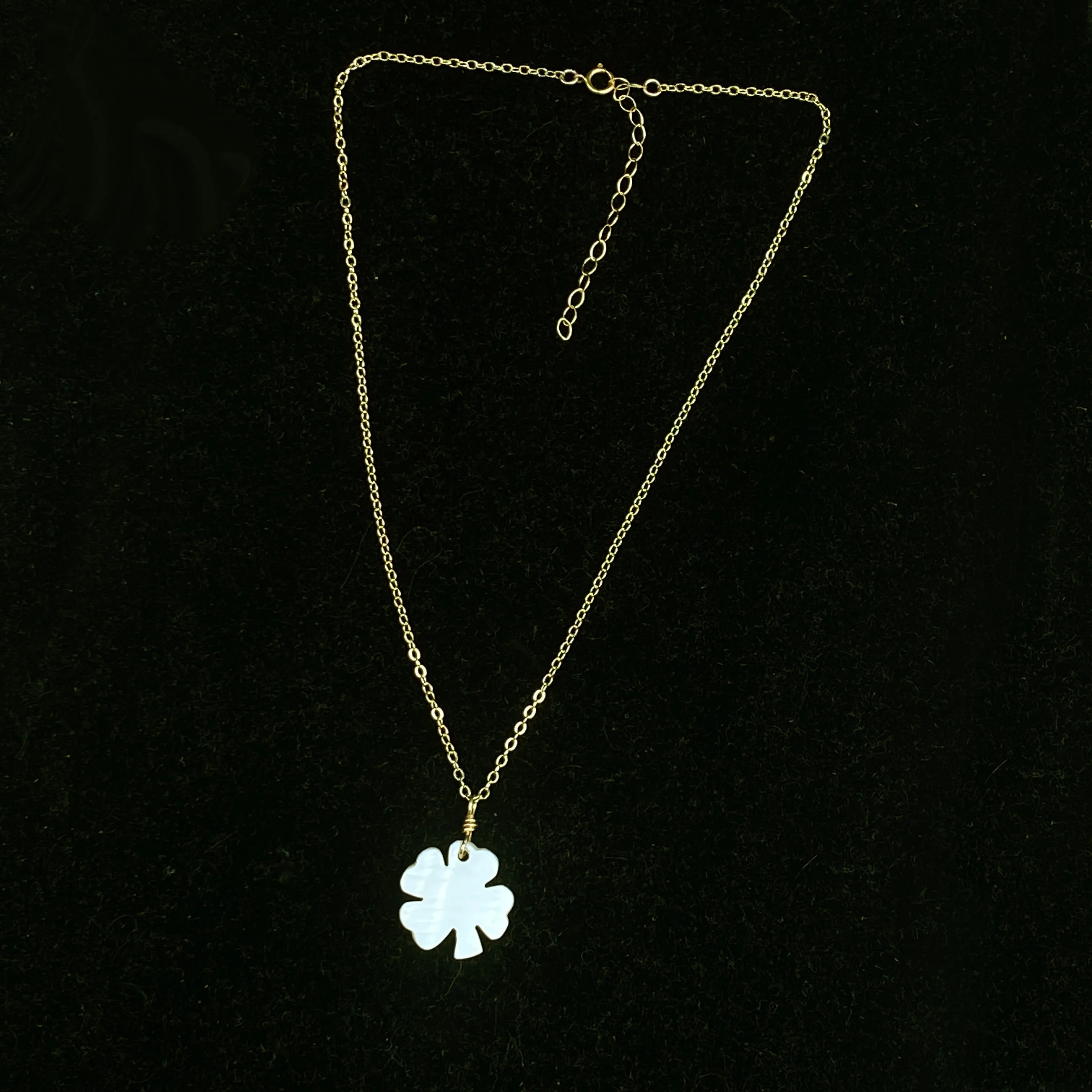 Mother of Pearl Clover Necklace