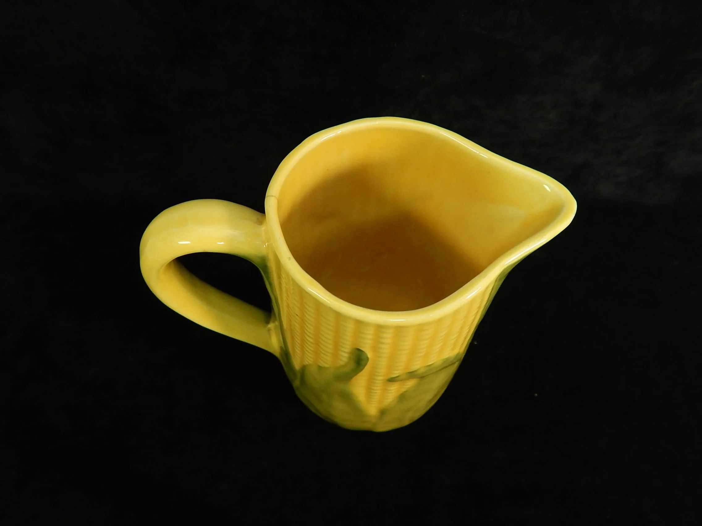 Shawnee Pottery Pitcher No. 71