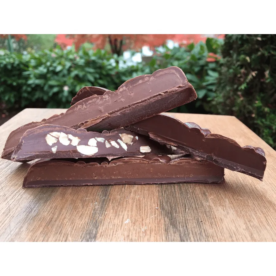 Truffle Pig | 47% Cacao Milk Chocolate Bar with Hazelnut Butter