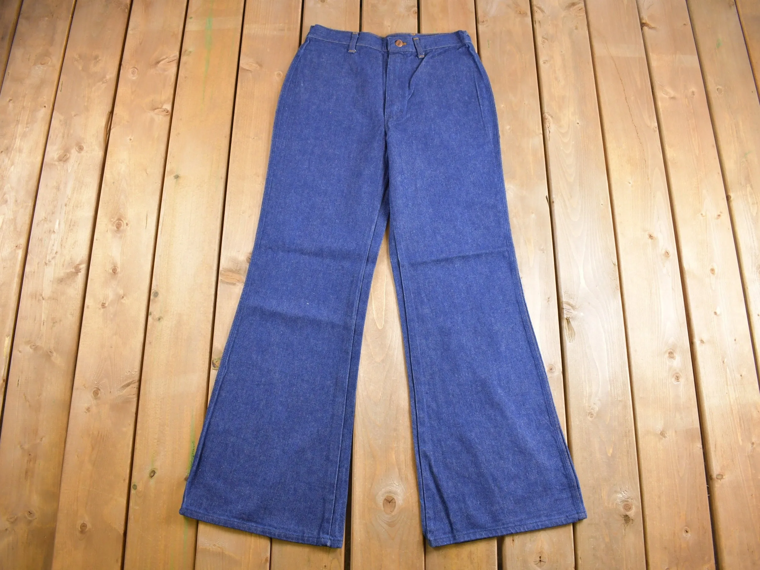 Vintage 1970s Deadstock Wrangler Wrag-Doll Bell Bottom Women's Jeans Size 31 x 32 / Made in Canada / True Vintage / NWT / 70s Jeans